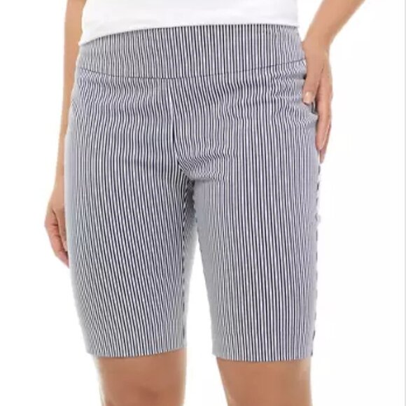 New Striped Blue-White Shorts / Size 16 - Picture 1 of 8